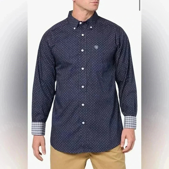 Ariat Other - MENS ARIAT TANKSON CLSSC LS SHRT MULTI